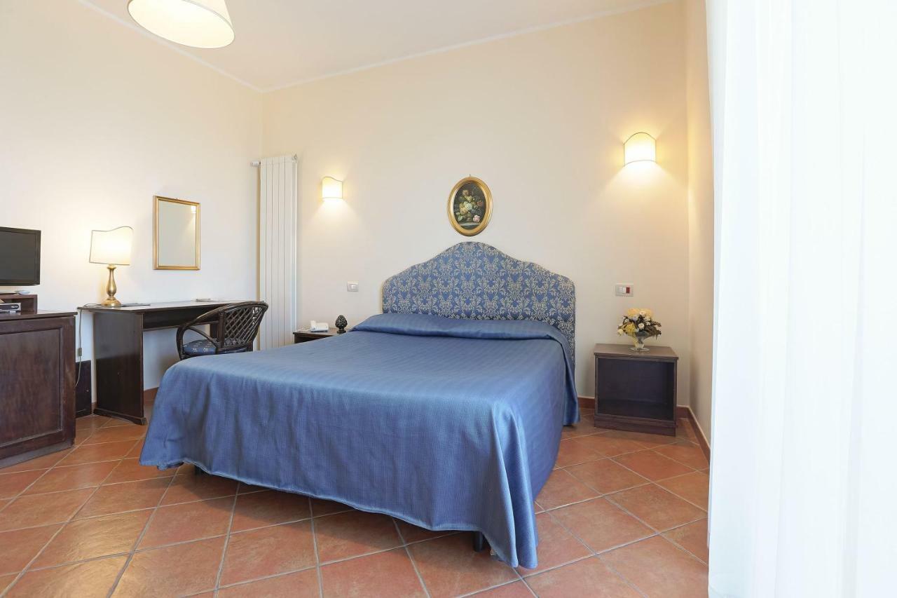 Pigna D'Oro Country Hotel Santo Stefano Quisquina Exterior foto